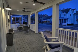 Outdoor dining - Completely renovated in early 2021! (Rehoboth Beach)