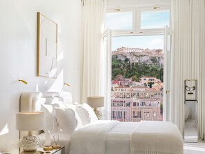 Acropolis Luxury Junior Suite | Roupas de cama premium, frigobar, cofres nos quartos