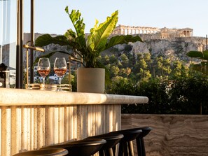 2 bars/lounges - The Dolli at Acropolis, A Hotel to Live (Athens)