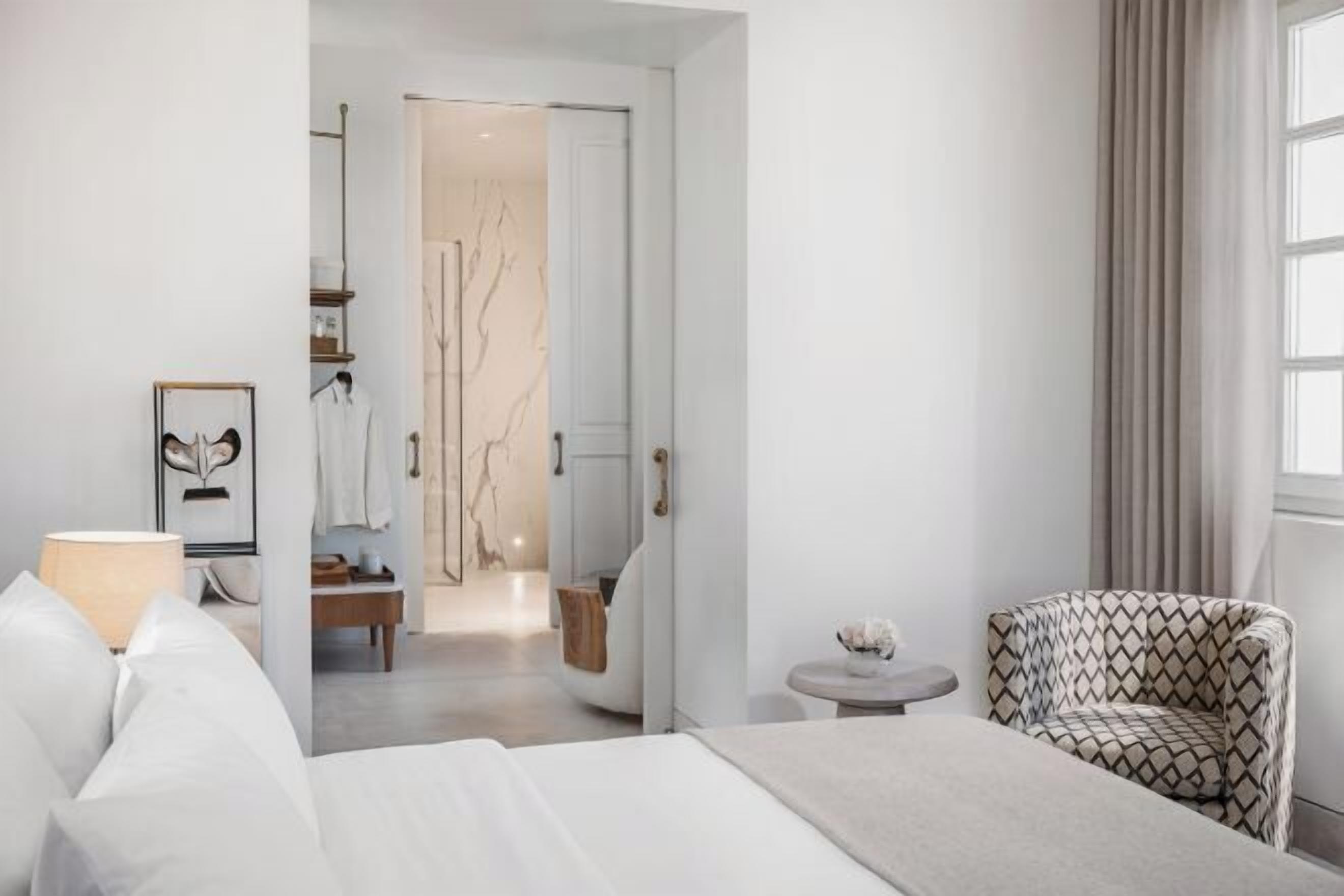 Premium bedding, minibar, in-room safe, individually decorated