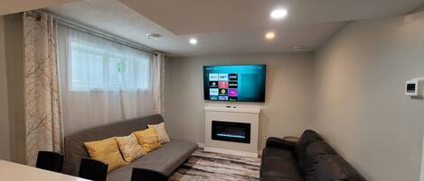 TV connectée, cheminée