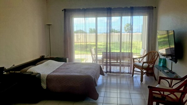 Iron/ironing board, travel crib, free WiFi, bed sheets - Le grand saint martin II (Marigot)