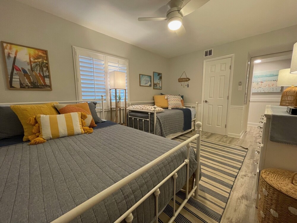 NEW! Completely Renovated, Family Friendly, Oceanfront Condo located in