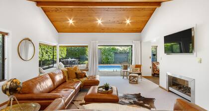 Hikanui Haven - Havelock North Holiday Home