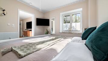 1 Schlafzimmer, Bügeleisen/Bügelbrett, Reisekinderbett, Internetzugang