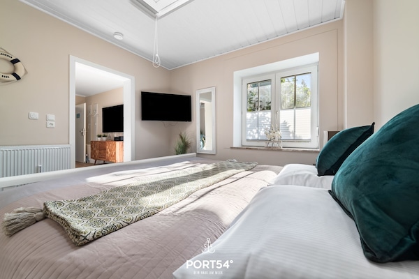 1 soverom, strykejern/-brett, reiseseng for barn og internettilgang