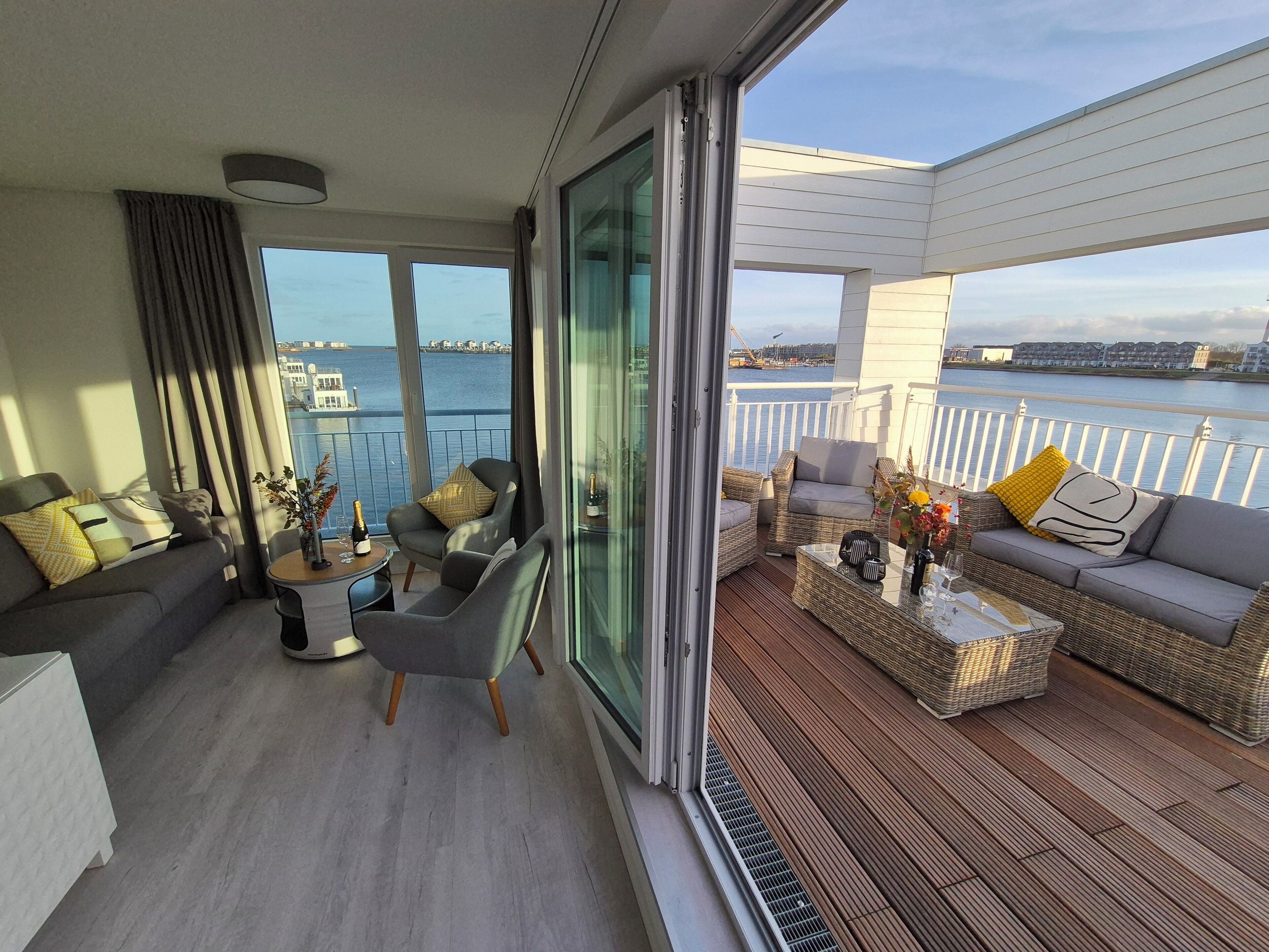 Televisión, chimenea, videoteca y estéreo 