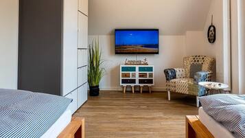 2 Schlafzimmer, Bügeleisen/Bügelbrett, Reisekinderbett, kostenloses WLAN
