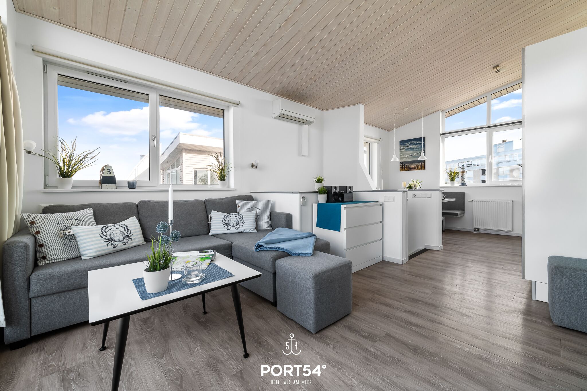 TV, fireplace, DVD player, stereo