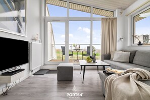 TV, fireplace, DVD player, stereo - Cozy and Modern Holiday Home with Sea View in Marina Wendtorf (Wendtorf)