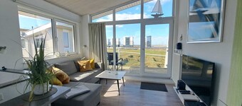 Meerzeit - good furnishings, best sea view, large balcony. Garden, whirlpool, NK incl.