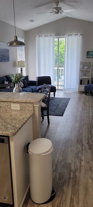 تلفزيون ذ كي