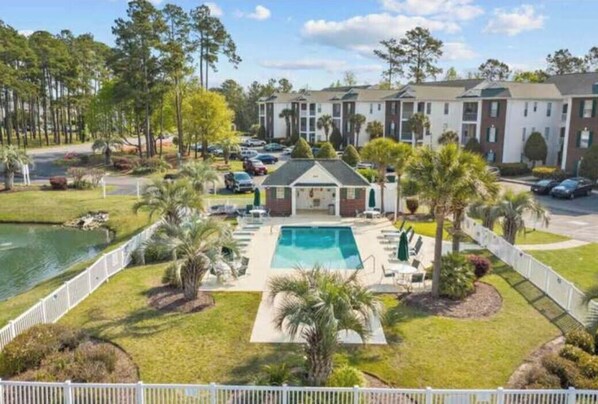 Outdoor pool - Renting for Summer 2025   GREAT FOR FAMILIES AND GOLFERS (Myrtle Beach)