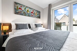 3 chambres, fer et planche à repasser, lit parapluie, Wi-Fi gratuit