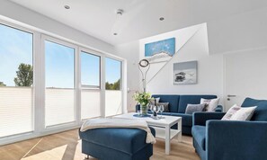 TV, fireplace, stereo - Fjordblick– first row on the water, sauna, whirlpool, shower, fireplace, balcony (Olpenitz)