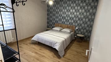 1 bedroom, WiFi, bed sheets
