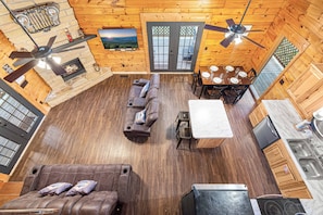 Smart TV, chimenea, consola de videojuegos y reproductor de DVD 