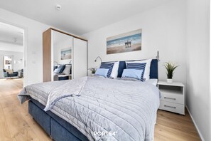2 Schlafzimmer, Bügeleisen/Bügelbrett, Reisekinderbett, kostenloses WLAN