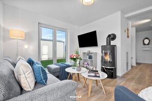 TV, fireplace, video library