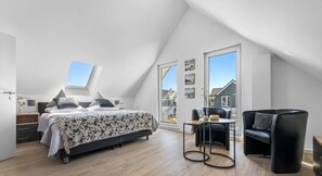 3 Schlafzimmer, Bügeleisen/Bügelbrett, Reisekinderbett, kostenloses WLAN