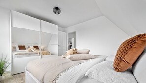 2 chambres, lit parapluie, Wi-Fi gratuit, draps fournis
