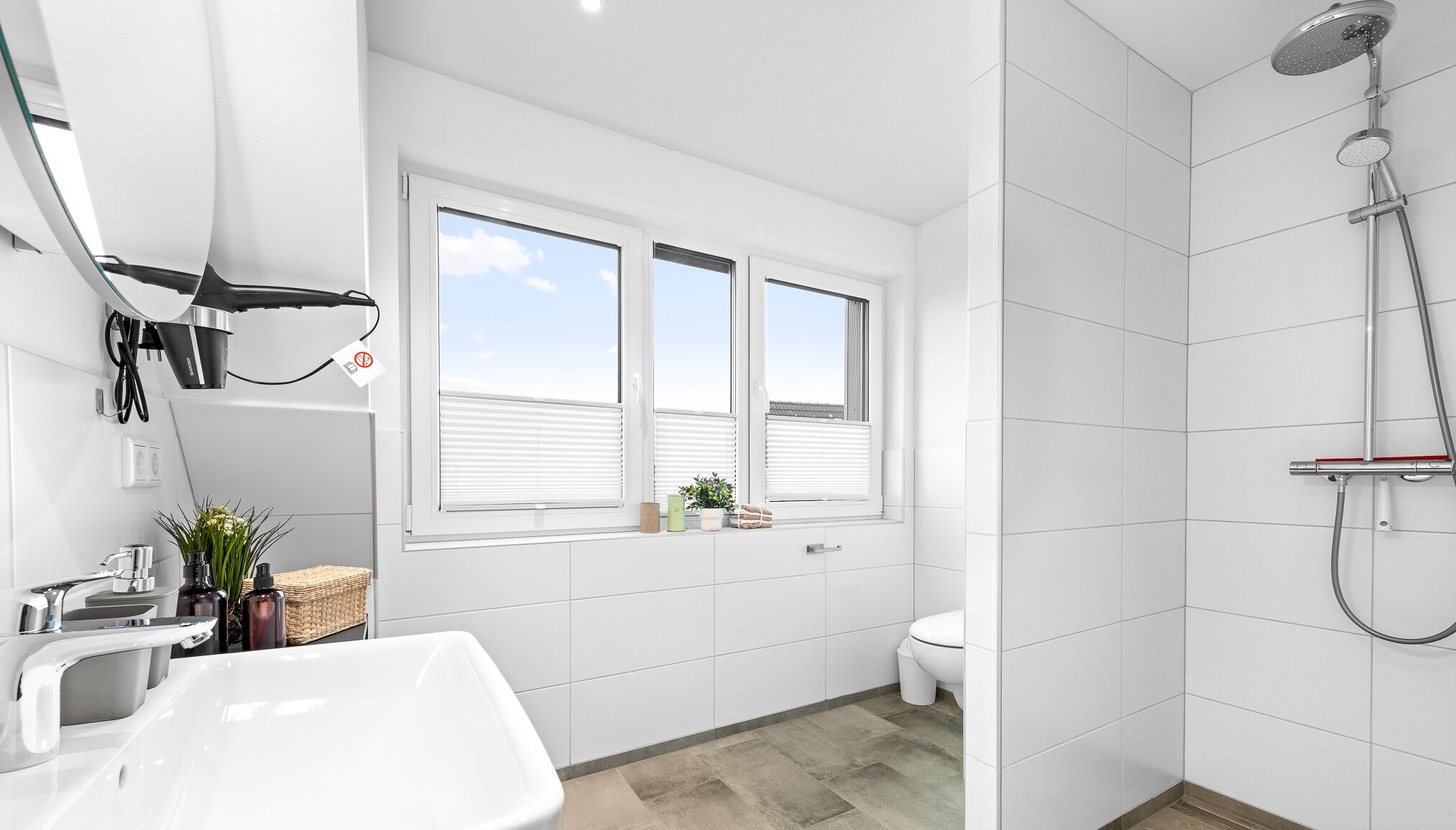 Dusche, Haartrockner