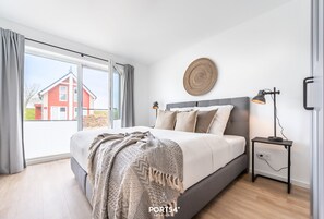 2 chambres, fer et planche à repasser, lit parapluie, Wi-Fi gratuit