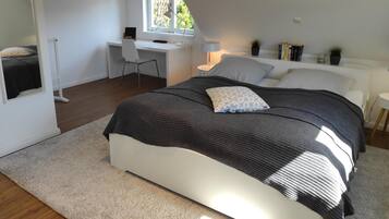 1 dormitorio, tabla de planchar con plancha, wifi gratis