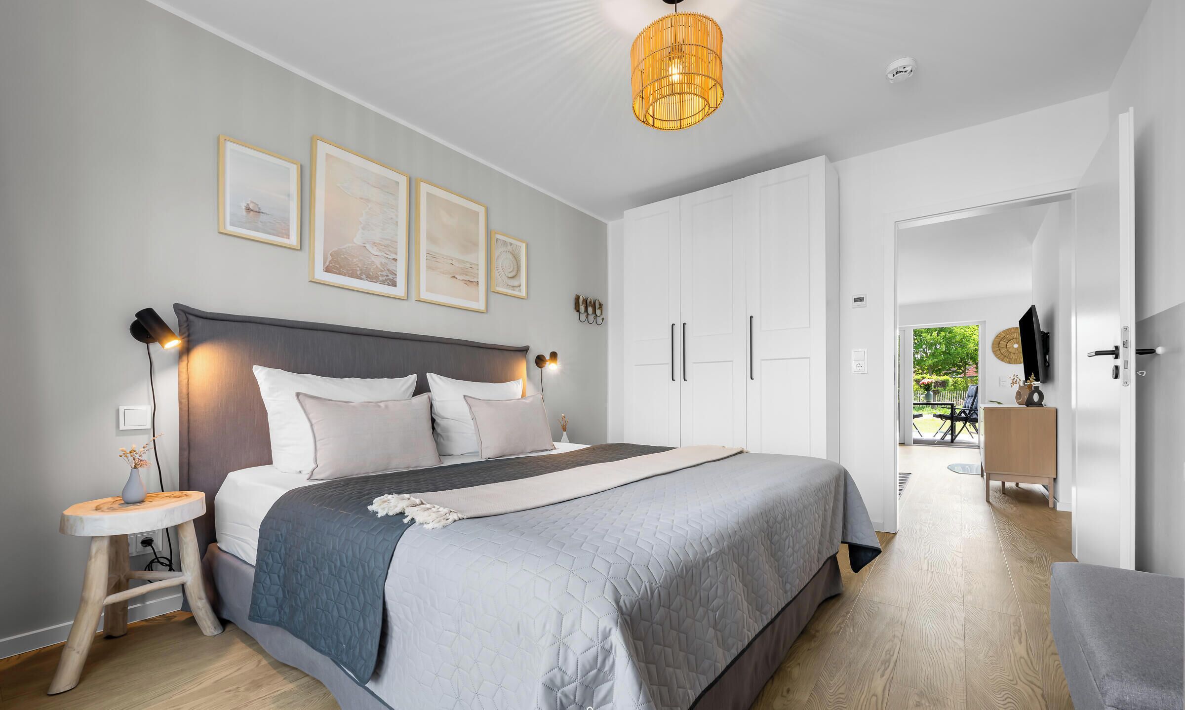 2 Schlafzimmer, Reisekinderbett, kostenloses WLAN, Bettwäsche