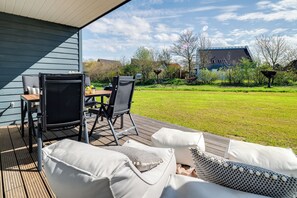 Outdoor dining - Ferienwohnung Beach Bude Büsum (Büsum)