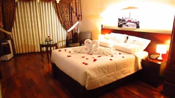 Comfort Room | Free WiFi, bed sheets