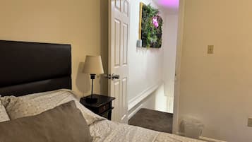 Executive Room | In-room safe, iron/ironing board, free WiFi