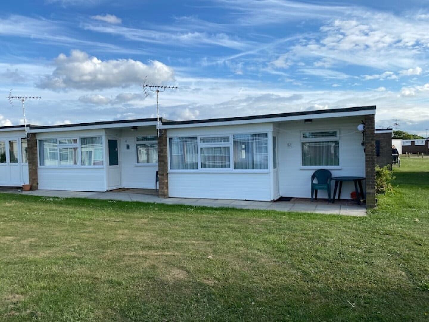 The Chalet next door is also available to hire