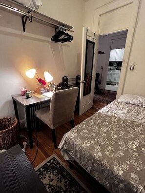 1 bedroom, WiFi, bed sheets
