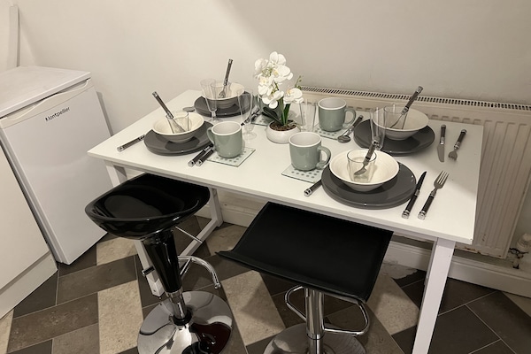 House | Dining