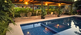 Natura Hotel y Villas 