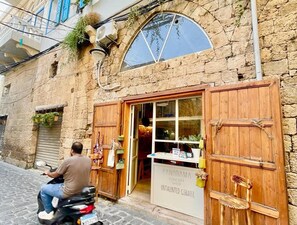 Studio, 1 Queen Bed | Exterior - 1 Bedroom Studio Double bed Batroun old Souk (Batroun)