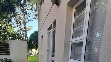 Apartemen | Detail eksterior