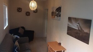 Unclassified image, 5 of 12, button - Lovely Apartment in East London, South Africa (East London)