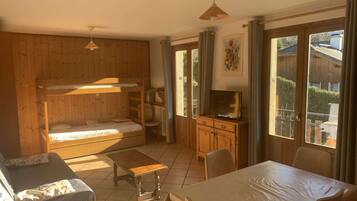 1 chambre, fer et planche Ă repasser, Wi-Fi gratuit