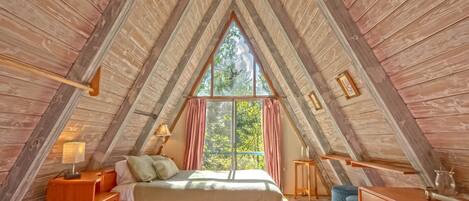 4 habitaciones, caja de seguridad en la habitación y escritorio