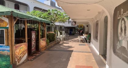San Andres CC Apartments near the beach