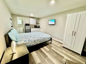 1 makuuhuone, silitysrauta/-lauta, Wi-Fi, vuodevaatteet