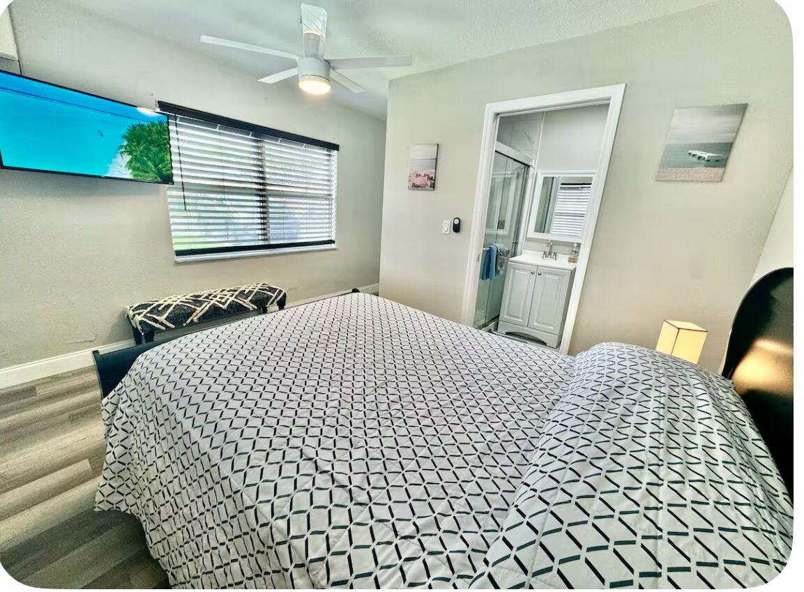 1 habitación, tabla de planchar con plancha, wifi y ropa de cama 