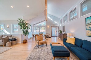 Smart TV, video games, computer monitors, printers