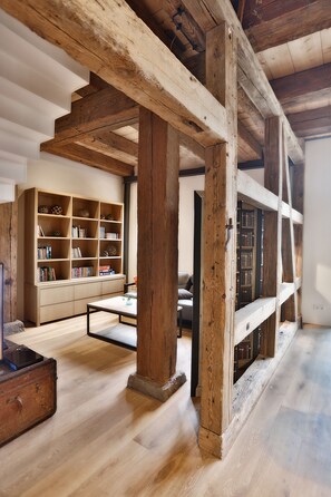 Interior - Vacation home feeling in the heart of the old town - 180 m2 over 2 floors, 3 bedrooms, fireplace (Stralsund)