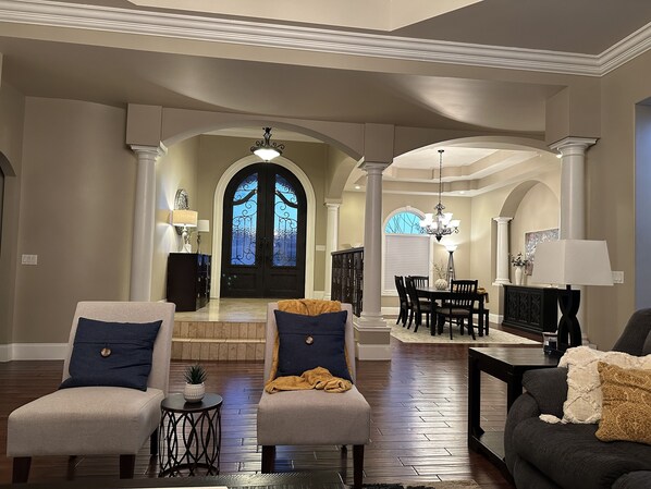 Smart-tv en een open haard