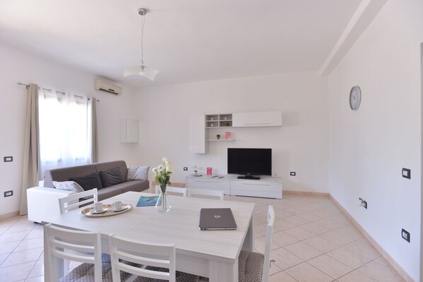 40-Zoll-Smart-TV mit Kabelempfang, Fernseher