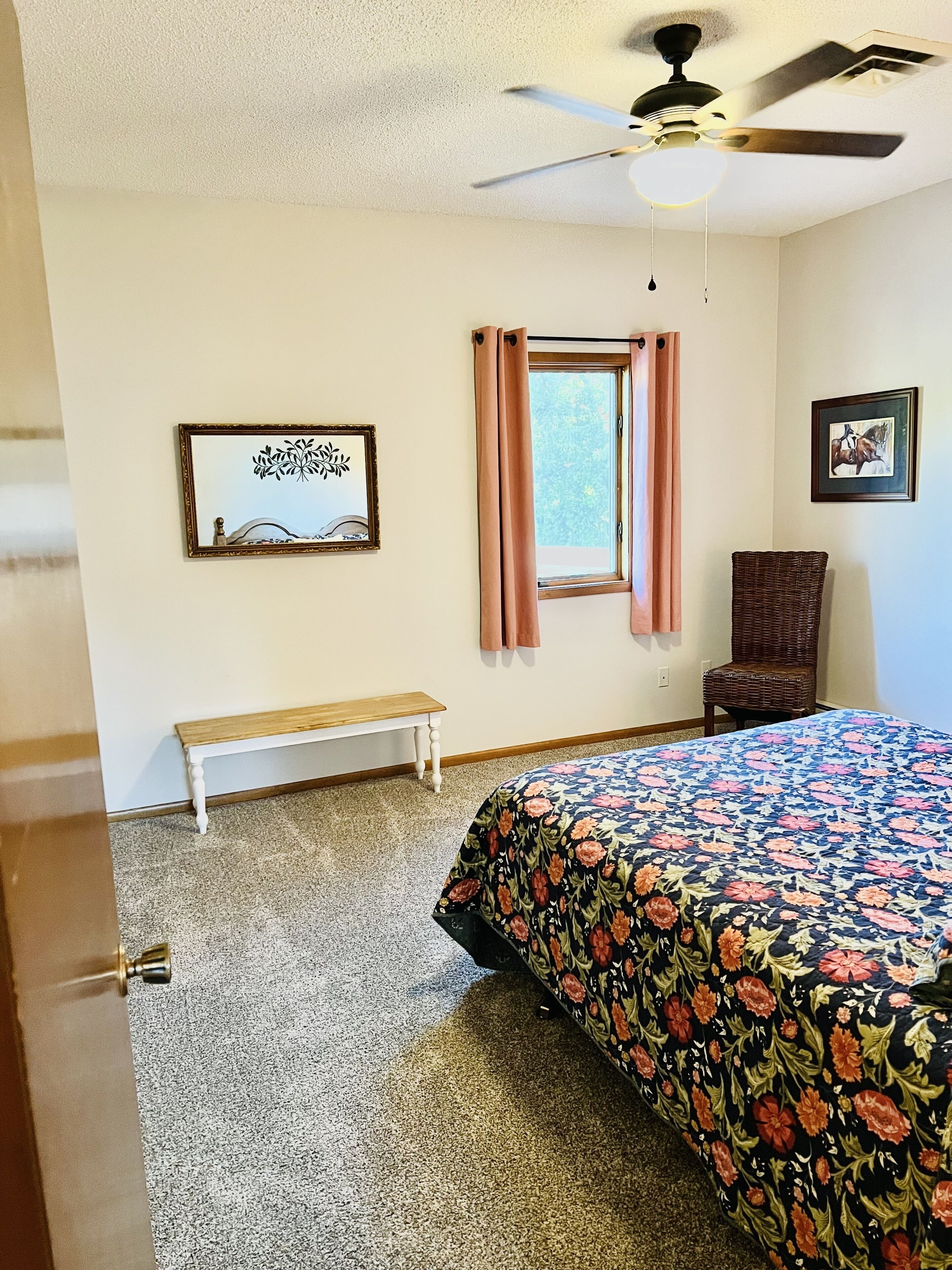 2 makuuhuonetta, Wi-Fi, vuodevaatteet