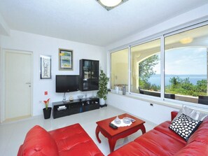 TV, ping pong - Villa Blanka - Six Bedroom Villa with Swimming Pool and Sea View (Podgora)